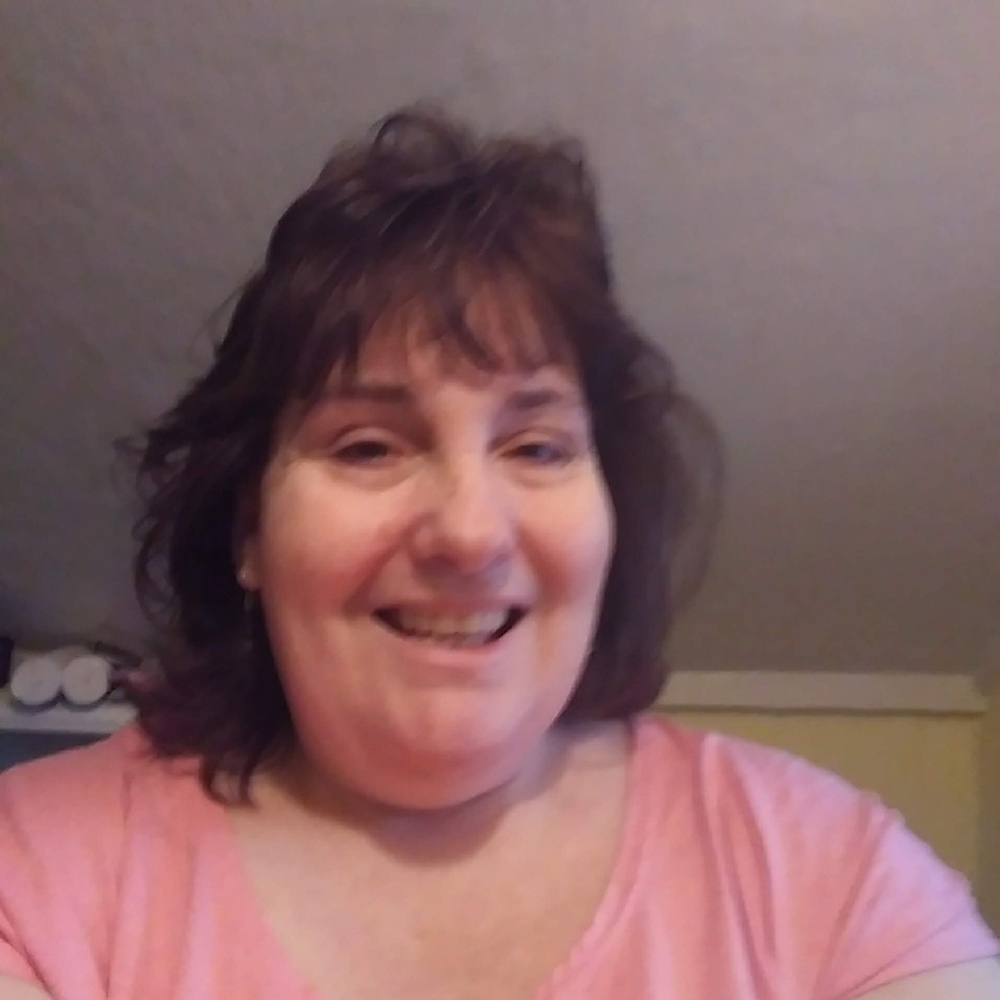 Meet your Posher, Ines